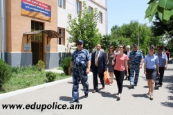 Զինված ուժերի ժողովրդավարական վերահսկողության Ժնևի կենտրոնի պատվիրակությունը ՀՀ ոստիկանության կրթահամալիրում