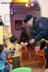 ՀՀ ՈՍՏԻԿԱՆՈՒԹՅԱՆ ԿՐԹԱՀԱՄԱԼԻՐԻ ԱՇԽԱՏԱԿԻՑՆԵՐԻ ԱՅՑԸ ԵՐԵՎԱՆԻ «ՄԱՆԿԱՆ ՏՈՒՆ» ՄԱՆԿԱՏՈՒՆ 