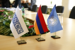 ԵԱՀԿ երևանյան գրասենյակի աջակցությամբ կրթահամալիրի գրադարանային ֆոնդը համալրվեց նոր մասնագիտական գրականությամբ