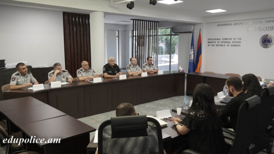 ԻՆՍՏԻՏՈՒՑԻՈՆԱԼ ՀԱՎԱՏԱՐՄԱԳՐՄԱՆ ՓՈՐՁԱԳԻՏԱԿԱՆ ԱՅՑԸ ԿՐԹԱՀԱՄԱԼԻՐՈՒՄ ԱՎԱՐՏՎԵՑ